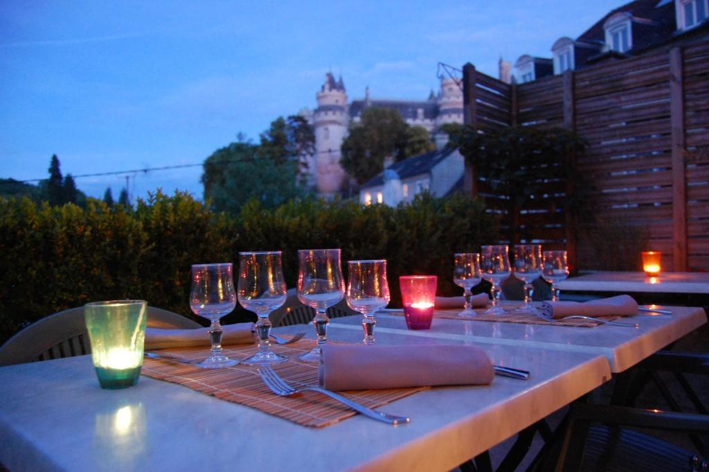 Aux Bles D'Or Hotel Pierrefonds Eksteriør billede