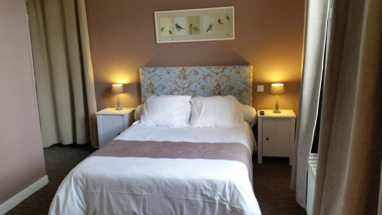Aux Bles D'Or Hotel Pierrefonds Værelse billede
